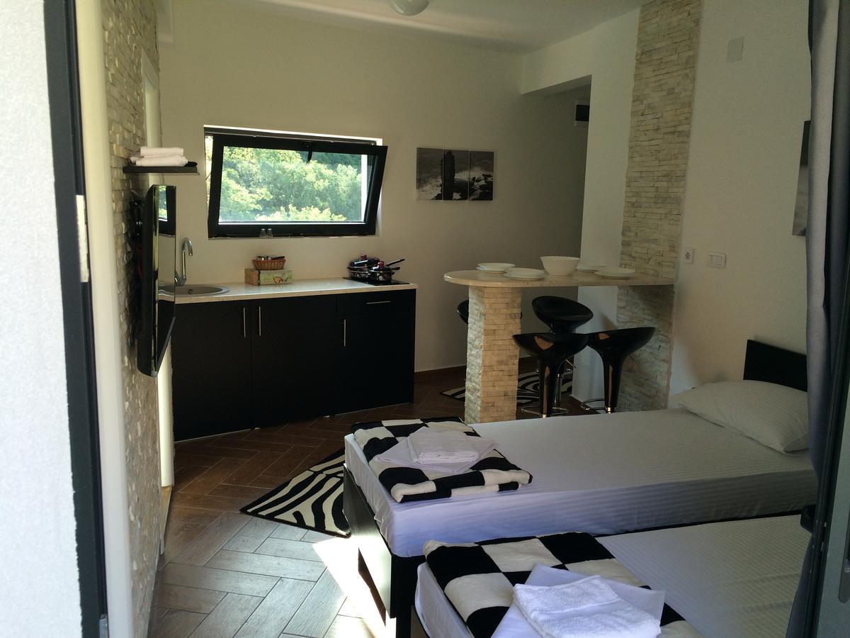Apartments Jadranski Biser Canj Exterior photo
